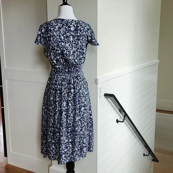 ||LUCKY BRAND|| dress, blue/white, floral, midi, cap sleeves, size extra small - Picture 4 of 5